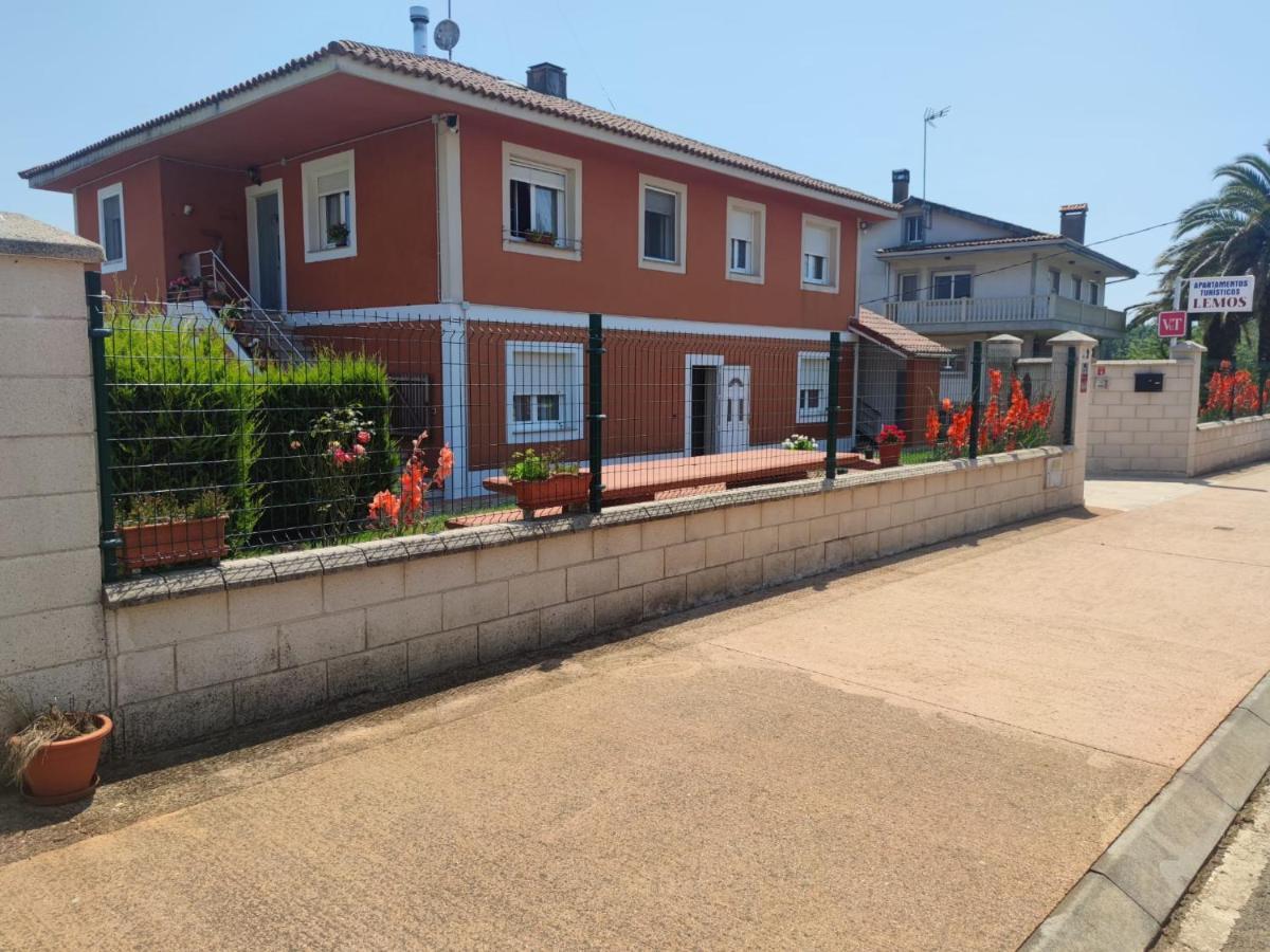 Apartamentos Turisticos Lemos O Pedrouzo Ngoại thất bức ảnh