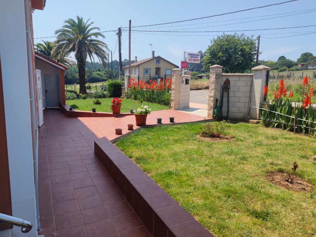 Apartamentos Turisticos Lemos O Pedrouzo Ngoại thất bức ảnh
