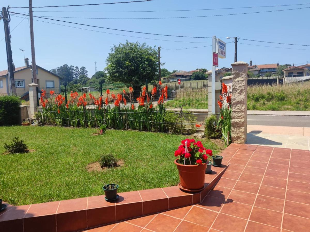 Apartamentos Turisticos Lemos O Pedrouzo Ngoại thất bức ảnh